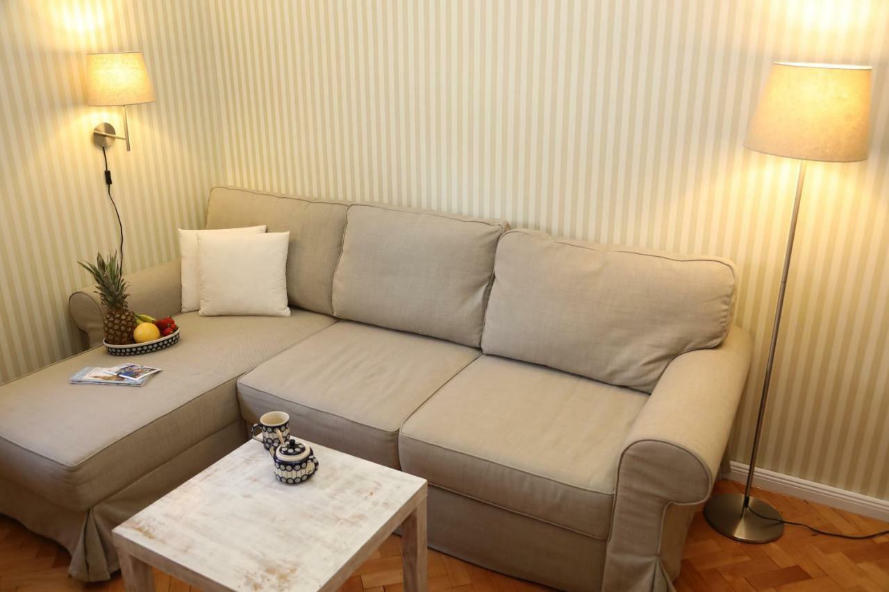 Marialoe Apartment Varşovia Exterior foto